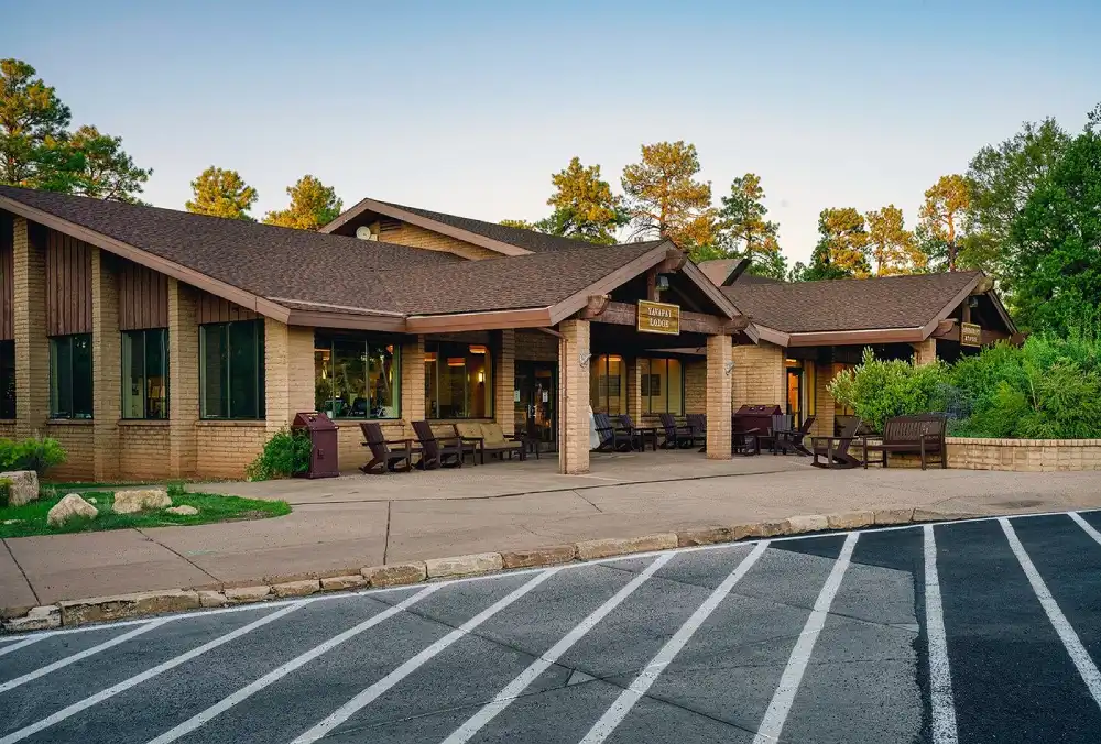 grand-canyon-national-park-accommodations-south-rim-yavapai-lodge