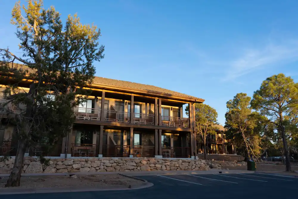 grand-canyon-national-park-lodges-maswik-lodge 3