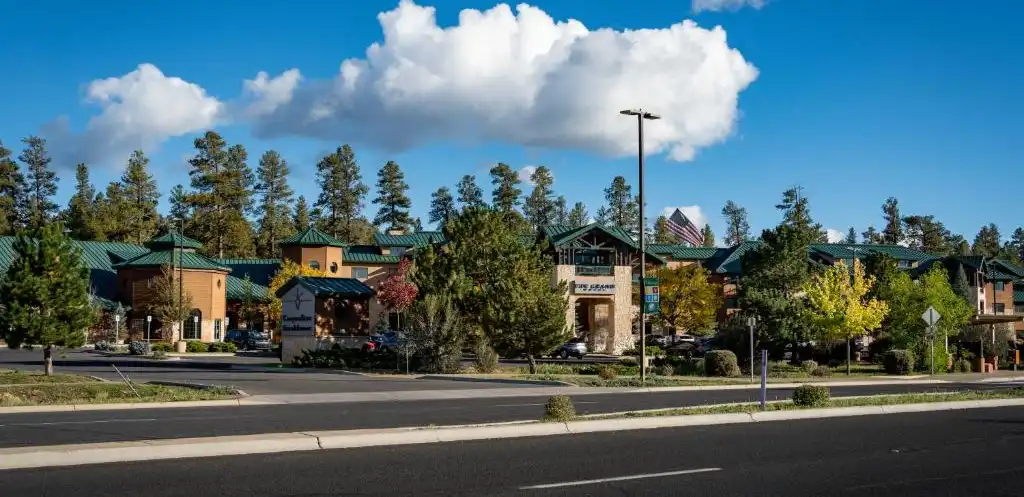 header-grand-canyon-national-park-hotels-near