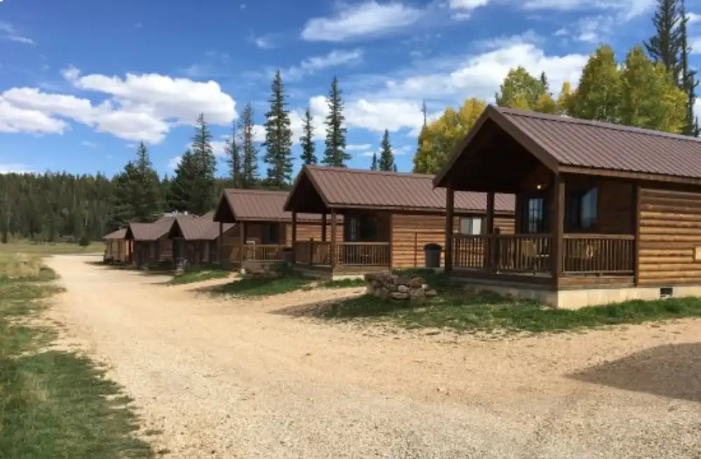 north-rim-grand-canyon-kaibab-lodge-cabins (1)