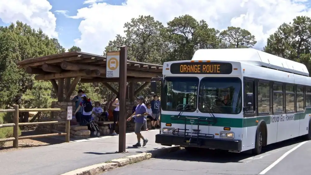 grand-canyon-national-park-things-to-do-park-shuttles 2