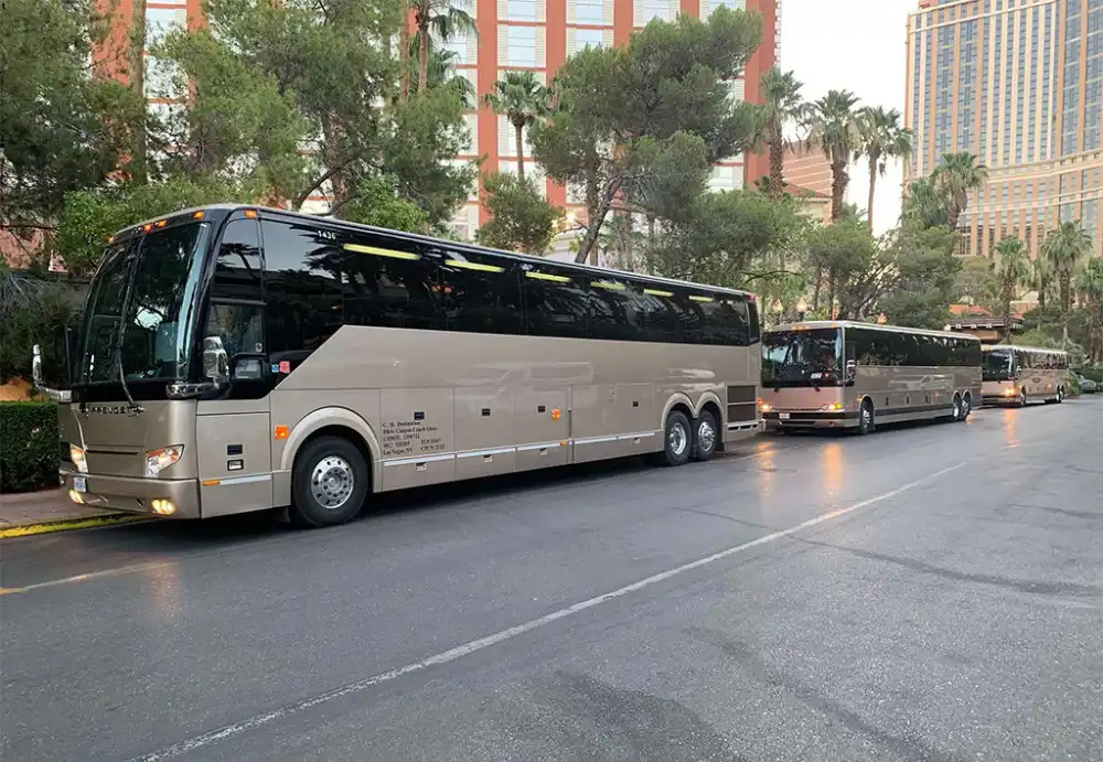 grand-canyon-national-park-express-shuttle 2